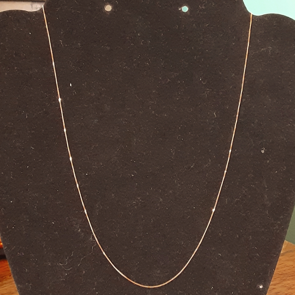 10 Kg 18 In Curb Necklace